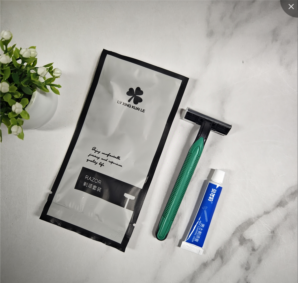 【黑妹八代套装】剃须刀【1000支/箱】