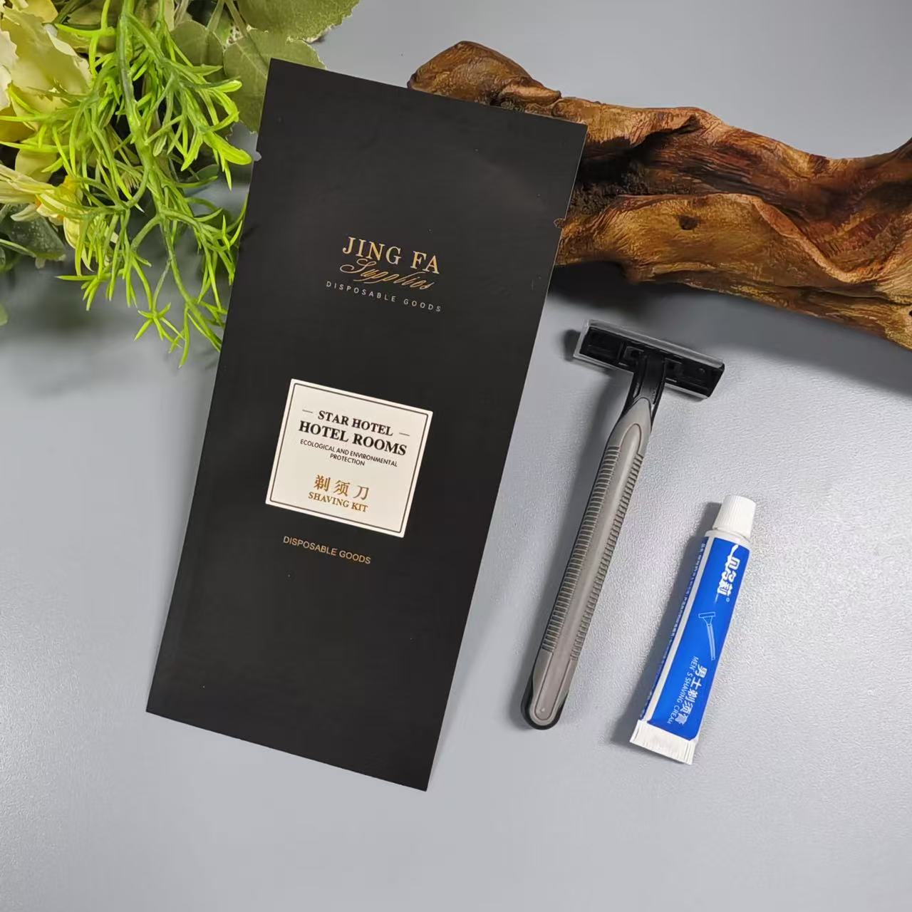 【十二代黑牛皮纸】剃须刀【1000支/箱】
